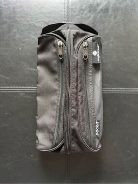 Eagle Creek Pack-It Quick Trip Toiletry Organizer